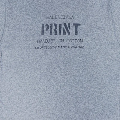 巴黎世家Logo印花男士灰色休闲圆领T恤标准版型。 739784TOVN61167 Details for 巴黎世家Logo印花男士灰色休闲圆领T恤标准版型。 739784TOVN61167