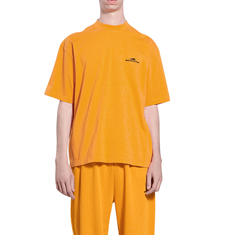 Purchase Balenciaga Logo Print Crew Neck T-Shirt Orange  Regular Fit. 612966TLVI57702