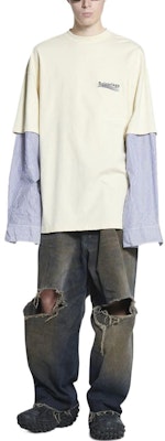 Camiseta Manga Larga Doble Capa Logo Balenciaga Blanca. 698631TMVN38962 Lookbook Camiseta Manga Larga Doble Capa Logo Balenciaga Blanca. 698631TMVN38962