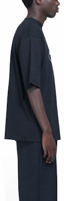 Balenciaga Logo Cetakan Baju Hitam Leher Bulat Oversized Lelaki. 620969TIV791000 Details for Balenciaga Logo Cetakan Baju Hitam Leher Bulat Oversized Lelaki. 620969TIV791000