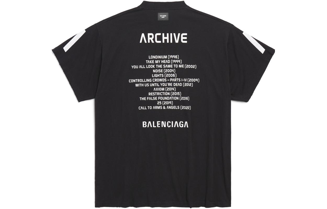 Lookbook Camiseta Unisex Balenciaga Logo Oversize Cuello Redondo. 739028TQVA11569