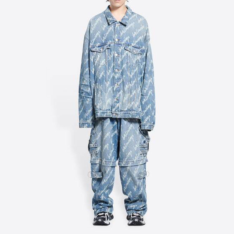 Purchase Chaqueta vaquera azul oversize Balenciaga con logo estampado. 681690TJW904200