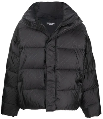 Balenciaga Jaket Puffer Logo Cetakan Hitam 681885TKO401000 Order Balenciaga Jaket Puffer Logo Cetakan Hitam 681885TKO401000