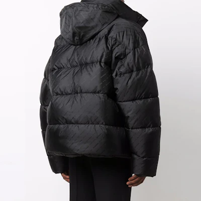 Balenciaga Jaket Puffer Logo Cetakan Hitam 681885TKO401000 Details for Balenciaga Jaket Puffer Logo Cetakan Hitam 681885TKO401000