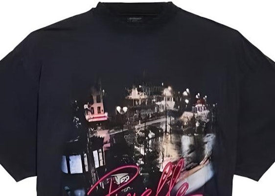 Balenciaga Logo Print Unisex Black Crewneck Casual T-Shirt Regular Fit 809122TVQO11041 Shop Balenciaga Logo Print Unisex Black Crewneck Casual T-Shirt Regular Fit 809122TVQO11041