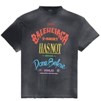 Balenciaga Logo Print Unisex Grey Oversized Crewneck T-Shirt 787349TQVW41134 Balenciaga Logo Print Unisex Grey Oversized Crewneck T-Shirt 787349TQVW41134