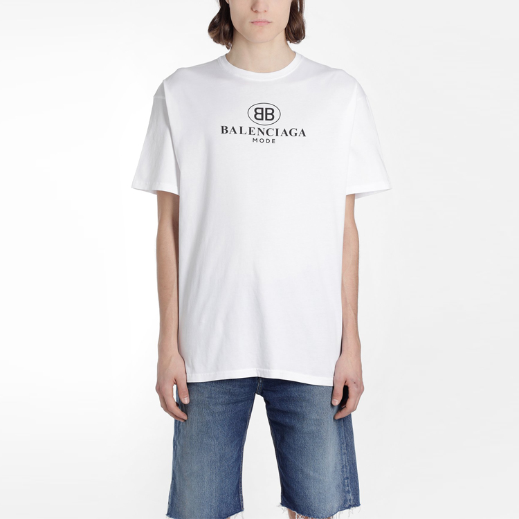 Lookbook Kaos Pria Balenciaga Logo Print Crewneck Putih 556150TYK239000