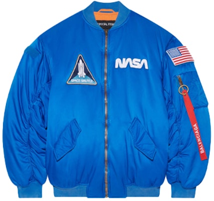 Balenciaga Logo Satin Bomber Jacket Regular Fit Biru. 663083TKO014210 Buy Balenciaga Logo Satin Bomber Jacket Regular Fit Biru. 663083TKO014210