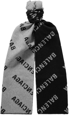 巴黎世家Logo羊毛围巾 情侣款 黑白色. 673133420B81077 Shop 巴黎世家Logo羊毛围巾 情侣款 黑白色. 673133420B81077