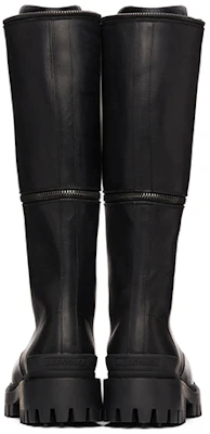 Balenciaga Master 'Hitam Arang' 212342M255106 Shop Balenciaga Master 'Hitam Arang' 212342M255106