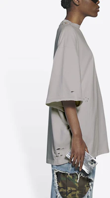 巴黎世家馬賽克模糊Logo BB寬鬆破壞灰色短袖男裝 651795TKVF58174 Details for 巴黎世家馬賽克模糊Logo BB寬鬆破壞灰色短袖男裝 651795TKVF58174