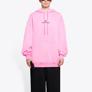 巴黎世家寬鬆版贊助連帽衫(泡泡糖粉/黑) Lookbook 巴黎世家寬鬆版贊助連帽衫(泡泡糖粉/黑)