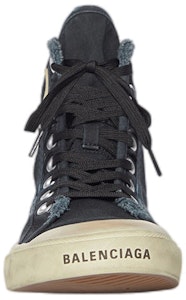 Balenciaga Paris Tinggi 'Destroyed - Hitam Putih' 688752-W3RC1-1090 Lookbook Balenciaga Paris Tinggi 'Destroyed - Hitam Putih' 688752-W3RC1-1090