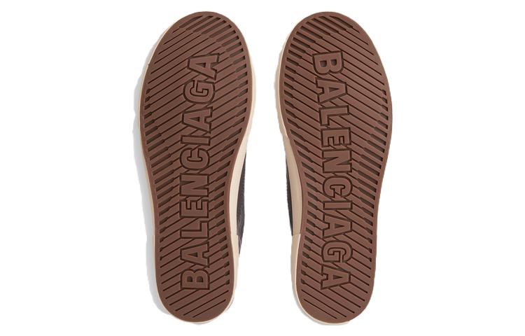 Shop Balenciaga巴黎世家 羊皮革 圓頭系帶 輕便 高幫 板鞋 男款 褐色