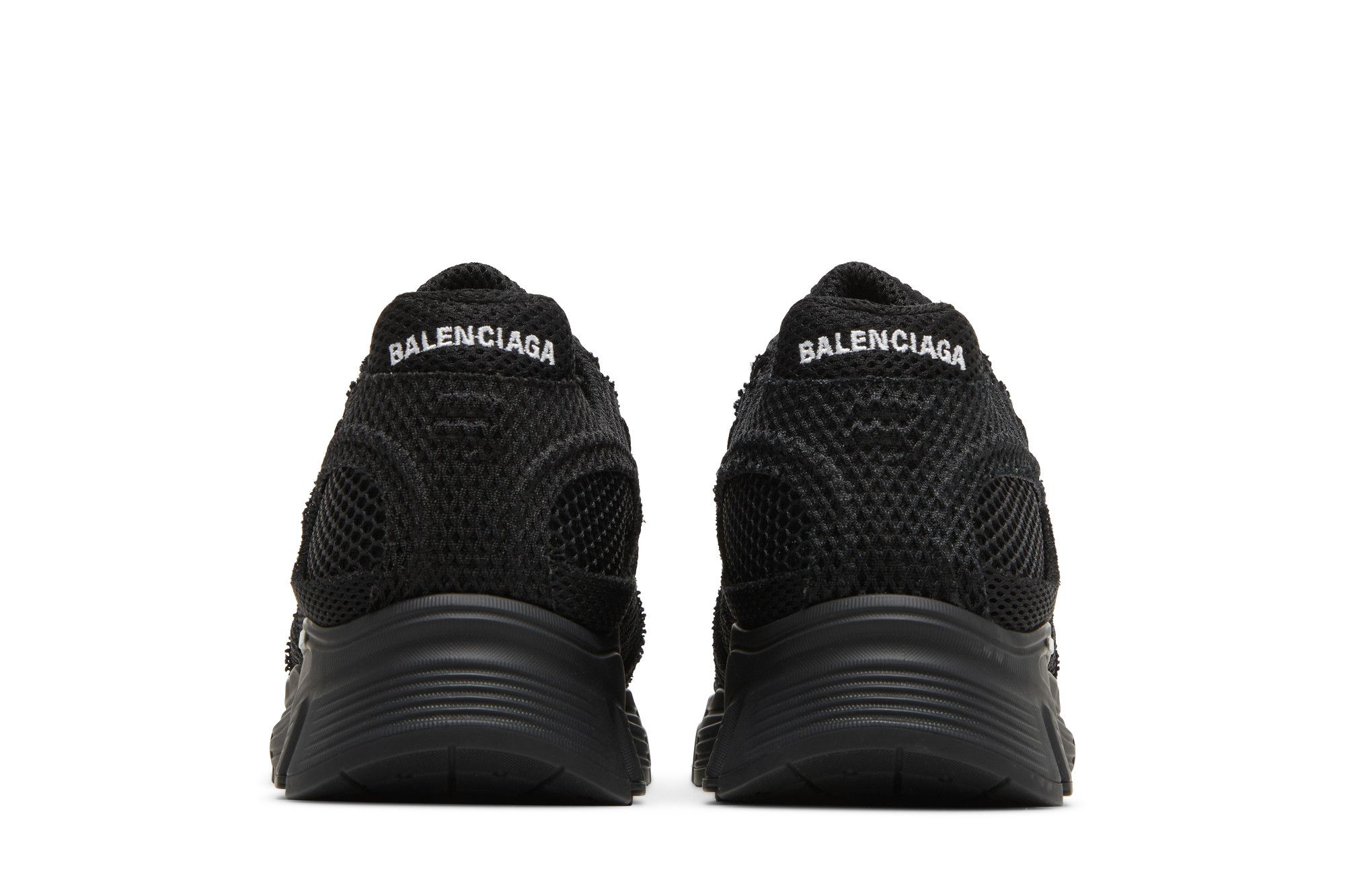 Sizing Balenciaga Phantom Sneaker 'Black' 678869-W2E92-1000