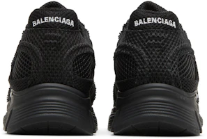 Sizing Balenciaga Phantom Sneaker 'Black' 678869-W2E92-1000