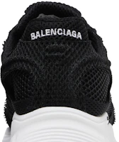 Sizing Balenciaga Phantom Sneaker 'Black White' 678869-W2E96-1090
