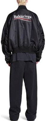 Balenciaga Jaket Longgar Unisex Logo Cetak Hitam Varsity Political Campaign FW23. 763434TNO271000 Details for Balenciaga Jaket Longgar Unisex Logo Cetak Hitam Varsity Political Campaign FW23. 763434TNO271000