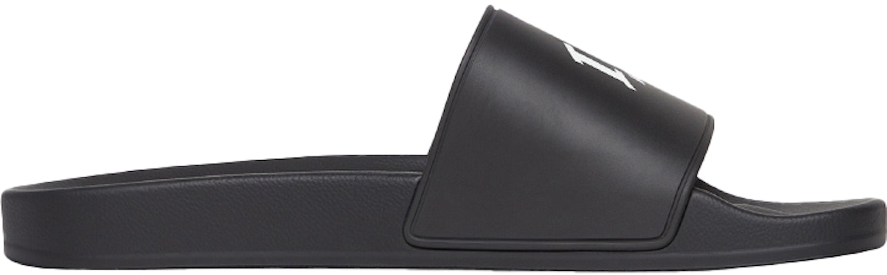 Sandal Kolam Balenciaga 'Bandar Dubai - Hitam' 689031W1S9A1003 Order Sandal Kolam Balenciaga 'Bandar Dubai - Hitam' 689031W1S9A1003