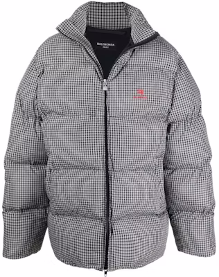 Balenciaga 經典格紋高領羽絨外套 寬鬆版 黑色. 681440TLO361070 Buy Balenciaga 經典格紋高領羽絨外套 寬鬆版 黑色. 681440TLO361070
