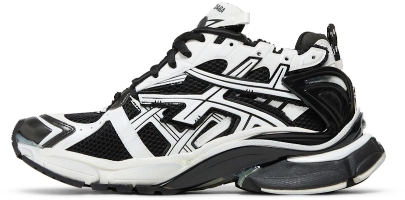 Balenciaga Runner Sneaker ''Schwarz Weiß'' 677403-W3RB2-9010 Lookbook Balenciaga Runner Sneaker ''Schwarz Weiß'' 677403-W3RB2-9010