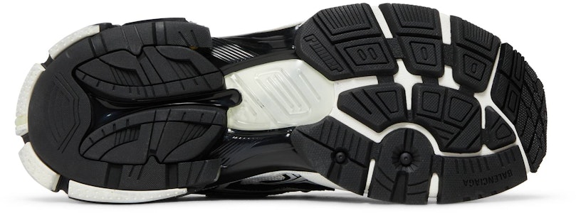 발렌시아가 러너 스니커즈 '블랙 화이트' 677403W3RB29010 Shop 발렌시아가 러너 스니커즈 '블랙 화이트' 677403W3RB29010