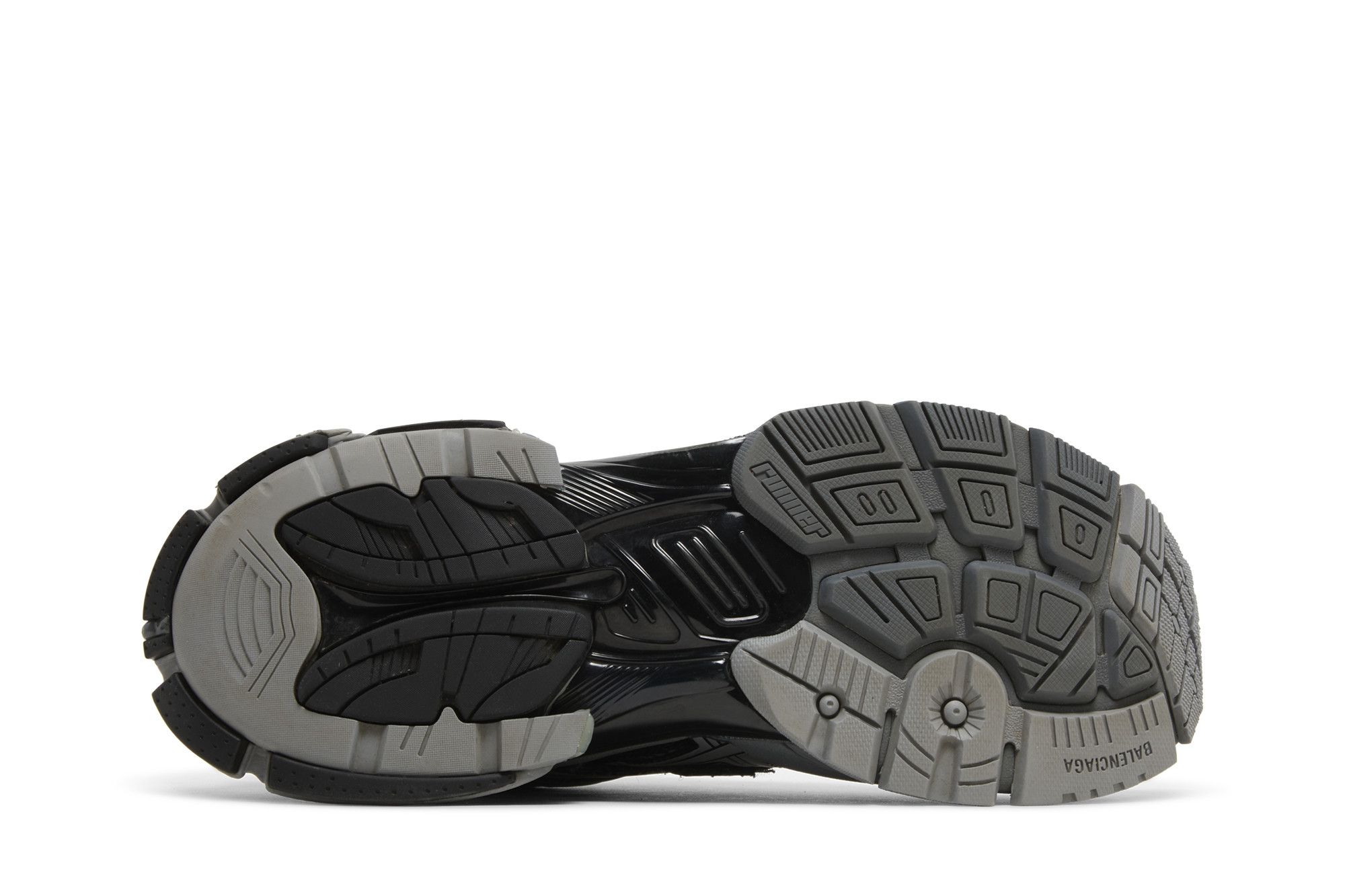Shop Balenciaga Runner Baskets ''Gris Foncé Noir'' 677403W3RBR1515