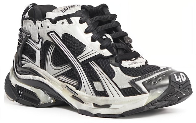 Zapatillas Balenciaga Runner 'Blanco Negro' 772774-W3RMU-9010 Lookbook Zapatillas Balenciaga Runner 'Blanco Negro' 772774-W3RMU-9010