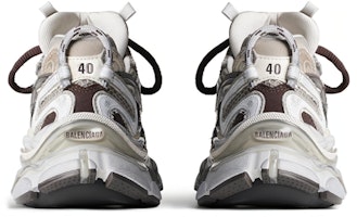 발렌시아가 러너 스니커즈 '빈티지 베이지' 779066W3RXP2000 Shop 발렌시아가 러너 스니커즈 '빈티지 베이지' 779066W3RXP2000