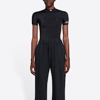 バレンシアガ 半袖フィットトップ (黒/白) 661752 4B0B1 1077 Shop バレンシアガ 半袖フィットトップ (黒/白) 661752 4B0B1 1077