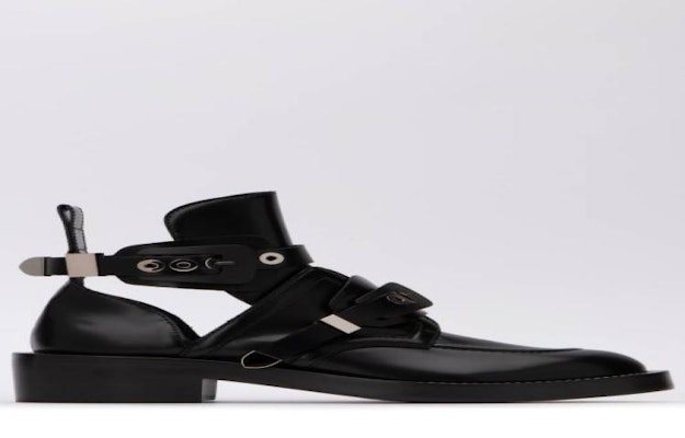 Balenciaga Sneaker Boot 'Hitam Hijau Jahit' 477196WART01000 Buy Balenciaga Sneaker Boot 'Hitam Hijau Jahit' 477196WART01000