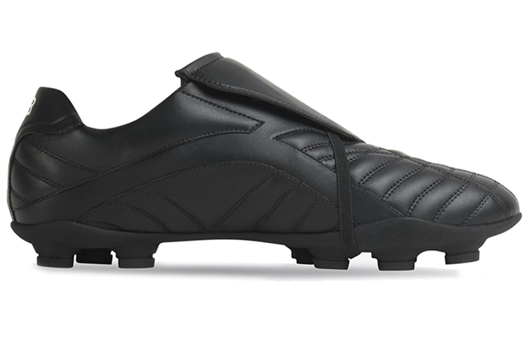 Lookbook Balenciaga Kasut Bola 'Triple Black' 637265-W3BR1-1090
