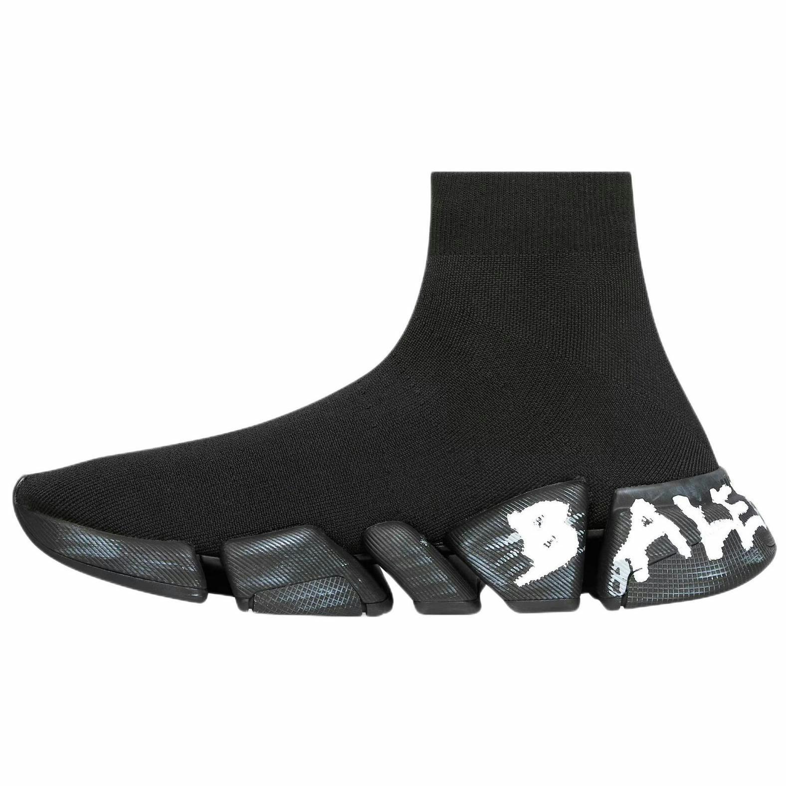 balenciaga-speed-2-0-sneaker-worn-out-graffiti-black-white