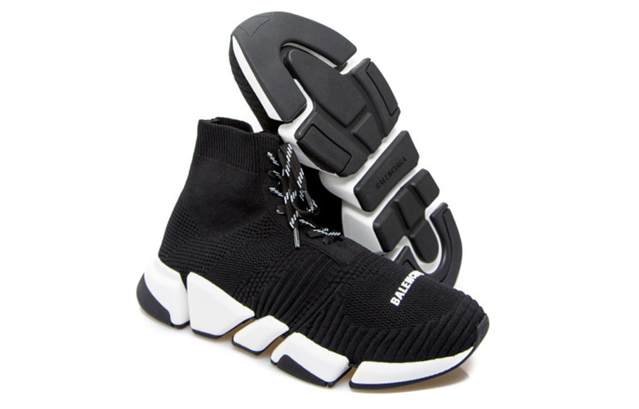 Shop バレンシアガ スピード2 レースアップ (黒白) 617258W17021015