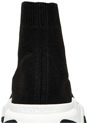 バレンシアガ スピードトレーナー 黒白 (2018) 530349-W05G9-1000 Sizing バレンシアガ スピードトレーナー 黒白 (2018) 530349-W05G9-1000