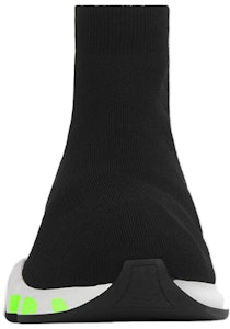 발렌시아가 스피드 스니커즈 '그라피티 - 블랙 형광 그린' 605972W05GY1935 Shop 발렌시아가 스피드 스니커즈 '그라피티 - 블랙 형광 그린' 605972W05GY1935