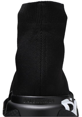 Balenciaga Speed Sneaker 'Graffiti Suela - Negro Blanco' 645334-W2DB7-1006 Sizing Balenciaga Speed Sneaker 'Graffiti Suela - Negro Blanco' 645334-W2DB7-1006