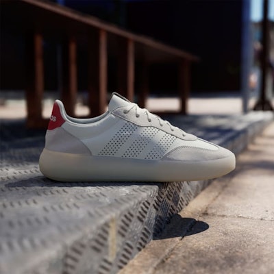 Balenciaga Speed Trainer Sepatu Sneakers JP9672 Lookbook Balenciaga Speed Trainer Sepatu Sneakers JP9672