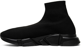 Balenciaga Speed Trainer Mid 'Negro Triple' 485625W05G01000 Lookbook Balenciaga Speed Trainer Mid 'Negro Triple' 485625W05G01000