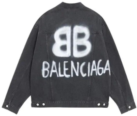 Balenciaga Jaket Denim Logo Spray Cat Unisex Hitam. 678354TIWA21440 Lookbook Balenciaga Jaket Denim Logo Spray Cat Unisex Hitam. 678354TIWA21440