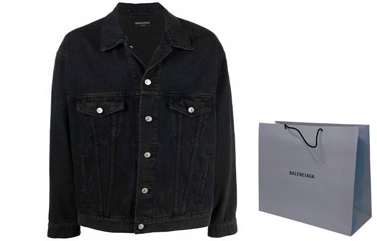 Shop Balenciaga Jaket Denim Logo Spray Cat Unisex Hitam. 678354TIWA21440