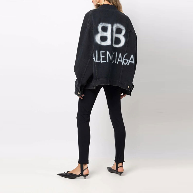 Sizing Balenciaga Jaket Denim Logo Spray Cat Unisex Hitam. 678354TIWA21440