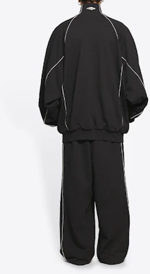 Balenciaga SS22 Jaket High Neck Logo 3B Unisex Hitam 697954TMVA61000 Details for Balenciaga SS22 Jaket High Neck Logo 3B Unisex Hitam 697954TMVA61000