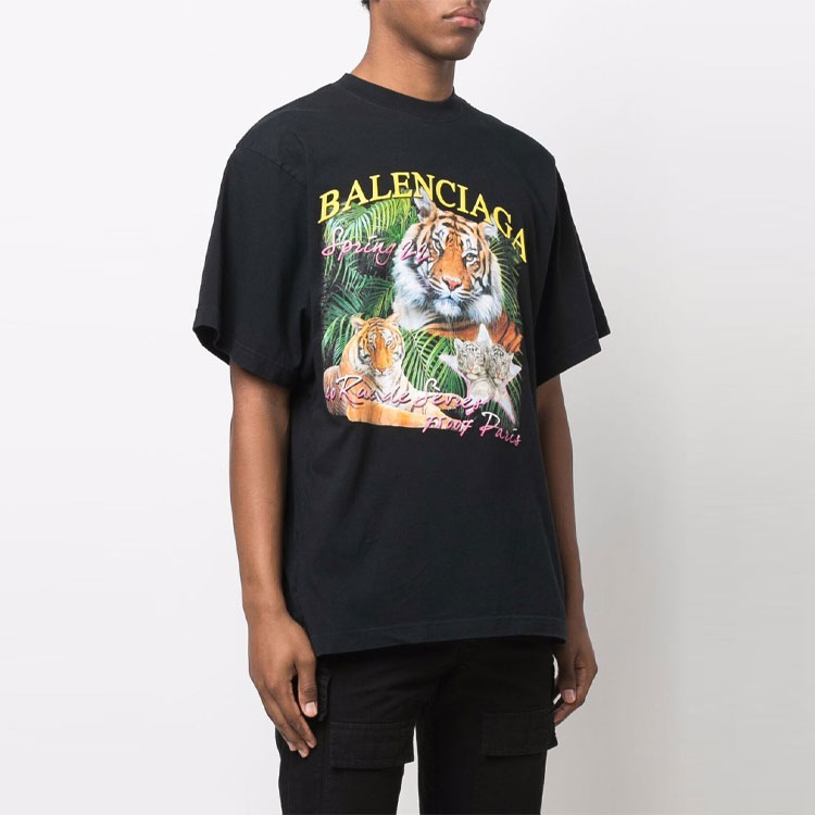 Shop Balenciaga SS22  Black Tiger Jungle Graphic Print Tee. 681314TLVH21000