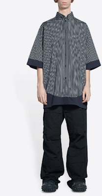 Balenciaga SS22 Striped Poplin Short Sleeve Shirt Black. 690394TJM191269 Shop Balenciaga SS22 Striped Poplin Short Sleeve Shirt Black. 690394TJM191269