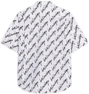 Balenciaga SS22 White Letter Print Short Sleeve Button-Up Shirt Regular Fit 681702TLLJ49040 Lookbook Balenciaga SS22 White Letter Print Short Sleeve Button-Up Shirt Regular Fit 681702TLLJ49040