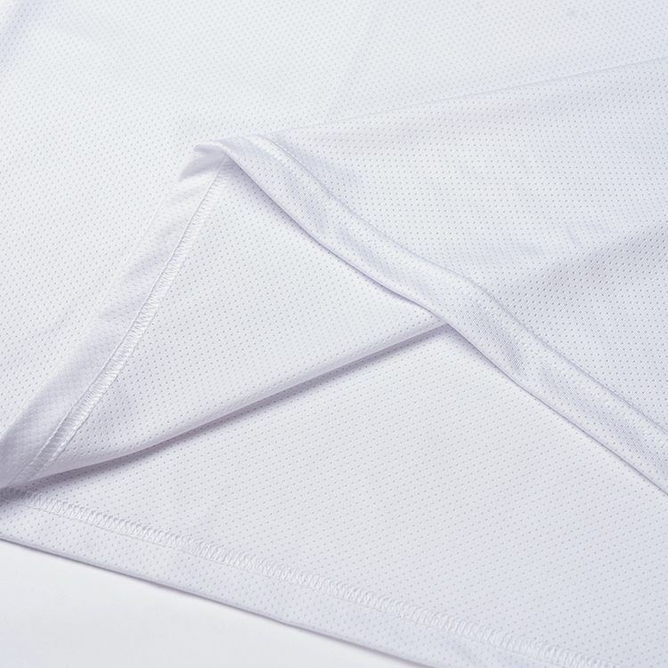 Sizing Balenciaga SS22 白色標誌印花休閒短袖T恤。 6570274B8B59000