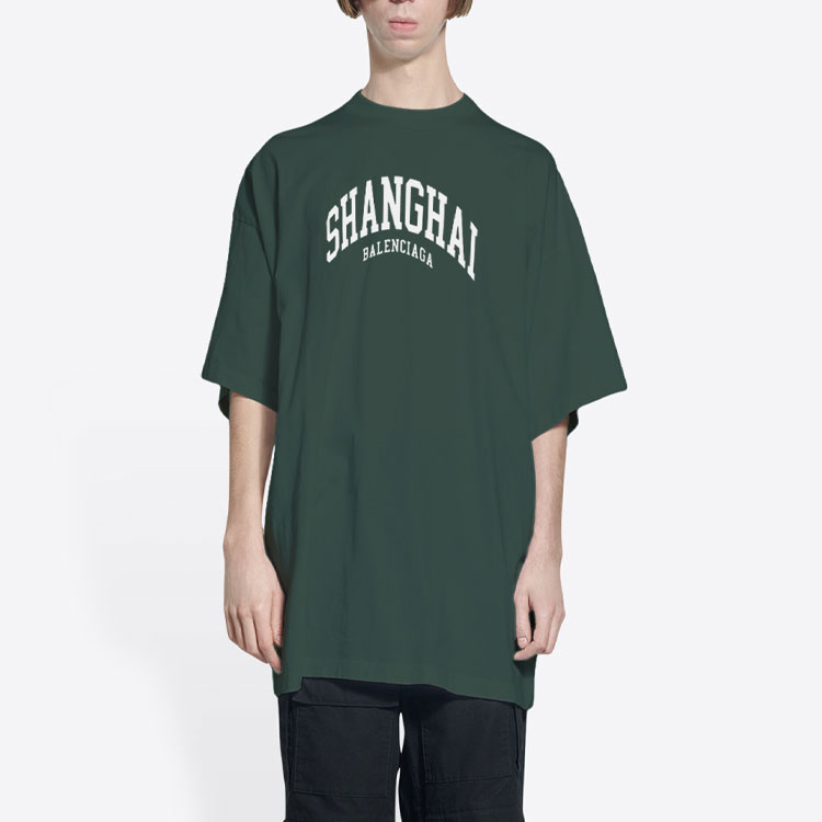 Purchase Balenciaga SS22 城市系列綠色標誌印花圓領T恤。 676589TLVL33011