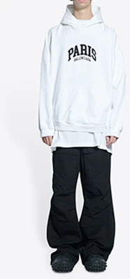 巴黎世家SS22城市系列Logo印花白色寬版連帽衫男裝 674986TLVL89040 Shop 巴黎世家SS22城市系列Logo印花白色寬版連帽衫男裝 674986TLVL89040