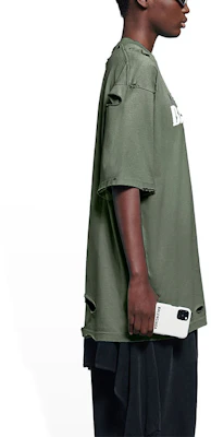 巴黎世家 SS22 破坏设计绿色宽松版型男女同款T恤. 651795TKVB83011 Details for 巴黎世家 SS22 破坏设计绿色宽松版型男女同款T恤. 651795TKVB83011